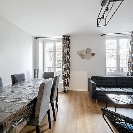 Neuf, 4 ,spacieux Tv-wifi Lägenhet Clermont-Ferrand