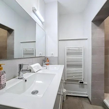 Neuf, 4 ,spacieux Tv-wifi Apartment Clermont-Ferrand