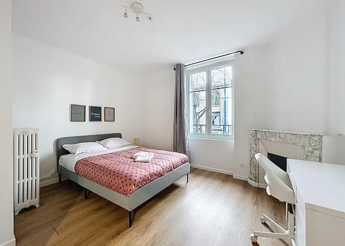 Neuf, 4 ,spacieux Tv-wifi *